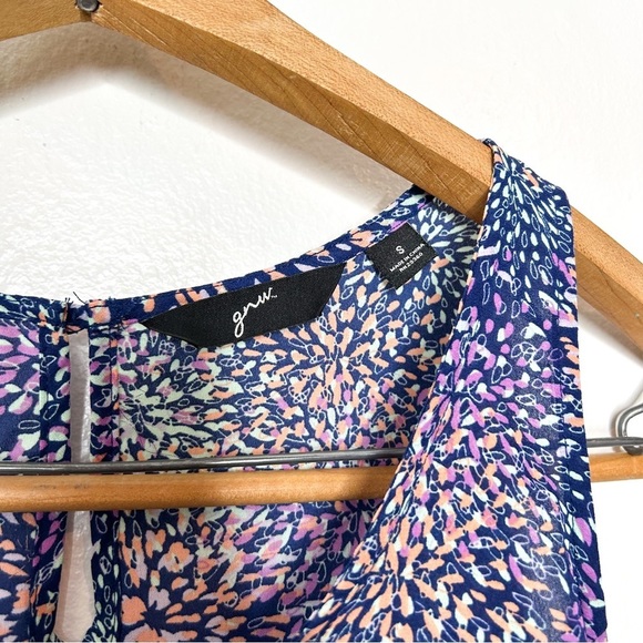 GNW Colorful Abstract Print Lightweight Sleeveless Blouse Small S - Picture 4 of 9